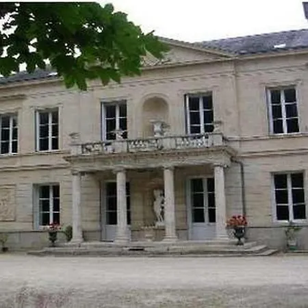 Chambres D'hotes Le Chateau Des Requetes
