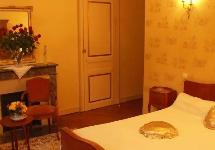 Chambres D'hotes Le Chateau Des Requetes